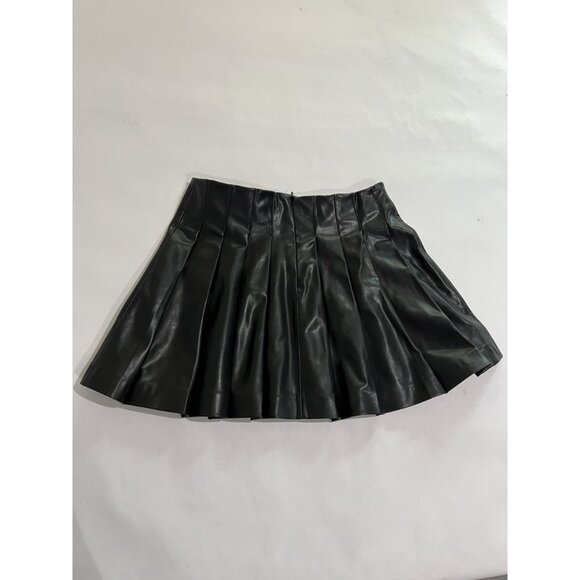 L'Academie Rocio Mini Skirt in Black - Picture 4 of 5